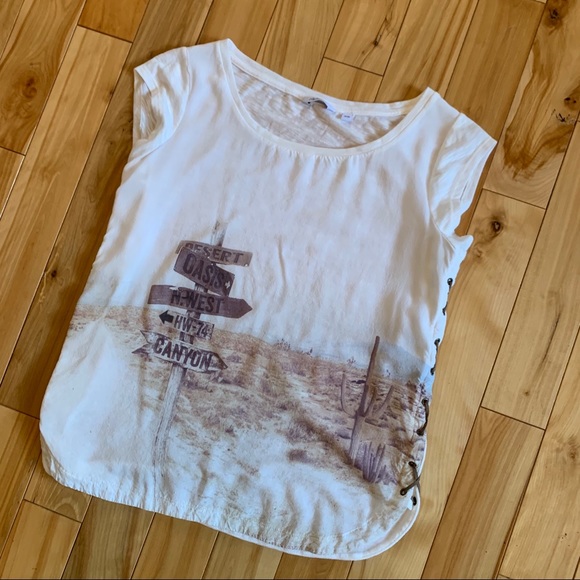 2/$15 Slouchy tee with leather look lacing. - Picture 1 of 11